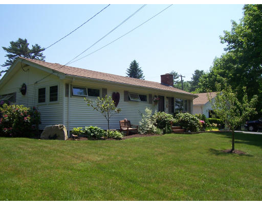 2 Chapel Road Mattapoisett, MA 02739 - Photo 1 of 8 Gallery Image 1