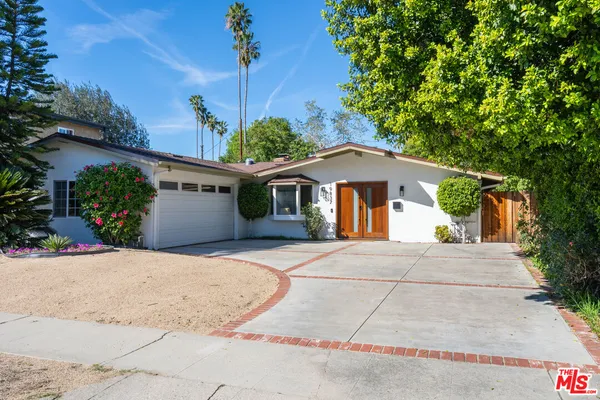 $1,250,000 | 19837 Gilmore Street, Woodland Hills, CA 91367