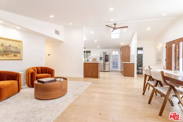 $1,250,000 | 19837 Gilmore Street, Woodland Hills, CA 91367