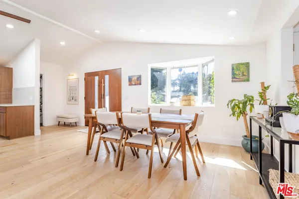 $1,250,000 | 19837 Gilmore Street, Woodland Hills, CA 91367