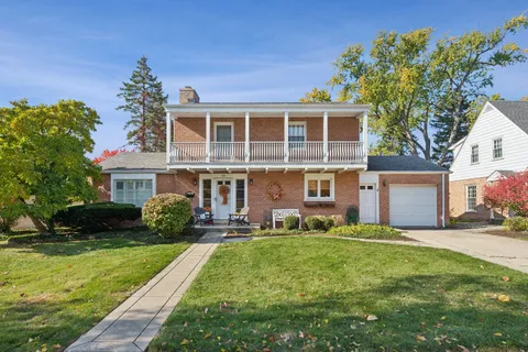 $745,000 | 524 South Kensington Avenue, La Grange, IL 60525