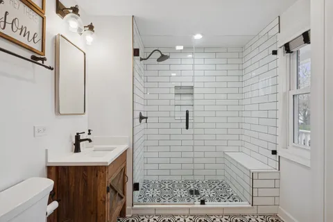 $745,000 | 524 South Kensington Avenue, La Grange, IL 60525