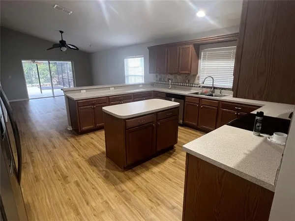 $2,500 | 1063 Bluegrass Drive, Groveland, FL 34736