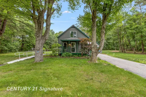 $169,900 | 537 South Woodcock Road, Midland, MI 48640