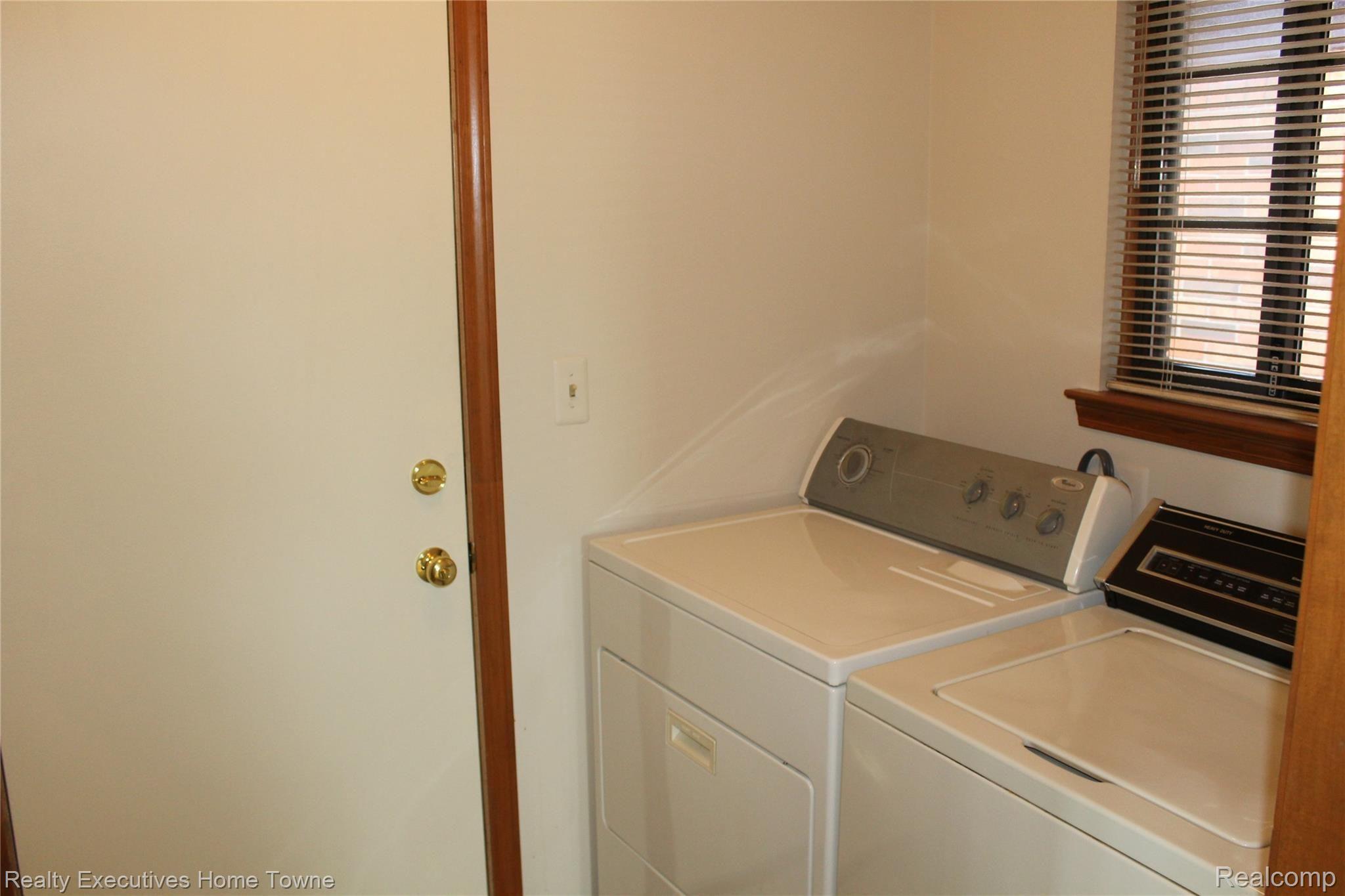 5453 Rene Drive Warren, MI 48091 - Photo 11 of 29 Laundry Room with Garage entrance on left