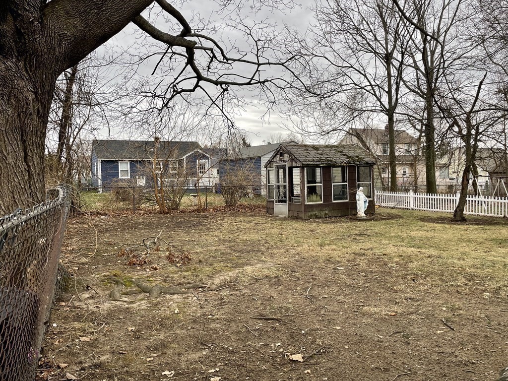 29 Kenwood Road Methuen, MA 01844 - Photo 17 of 17 Gallery Image 17