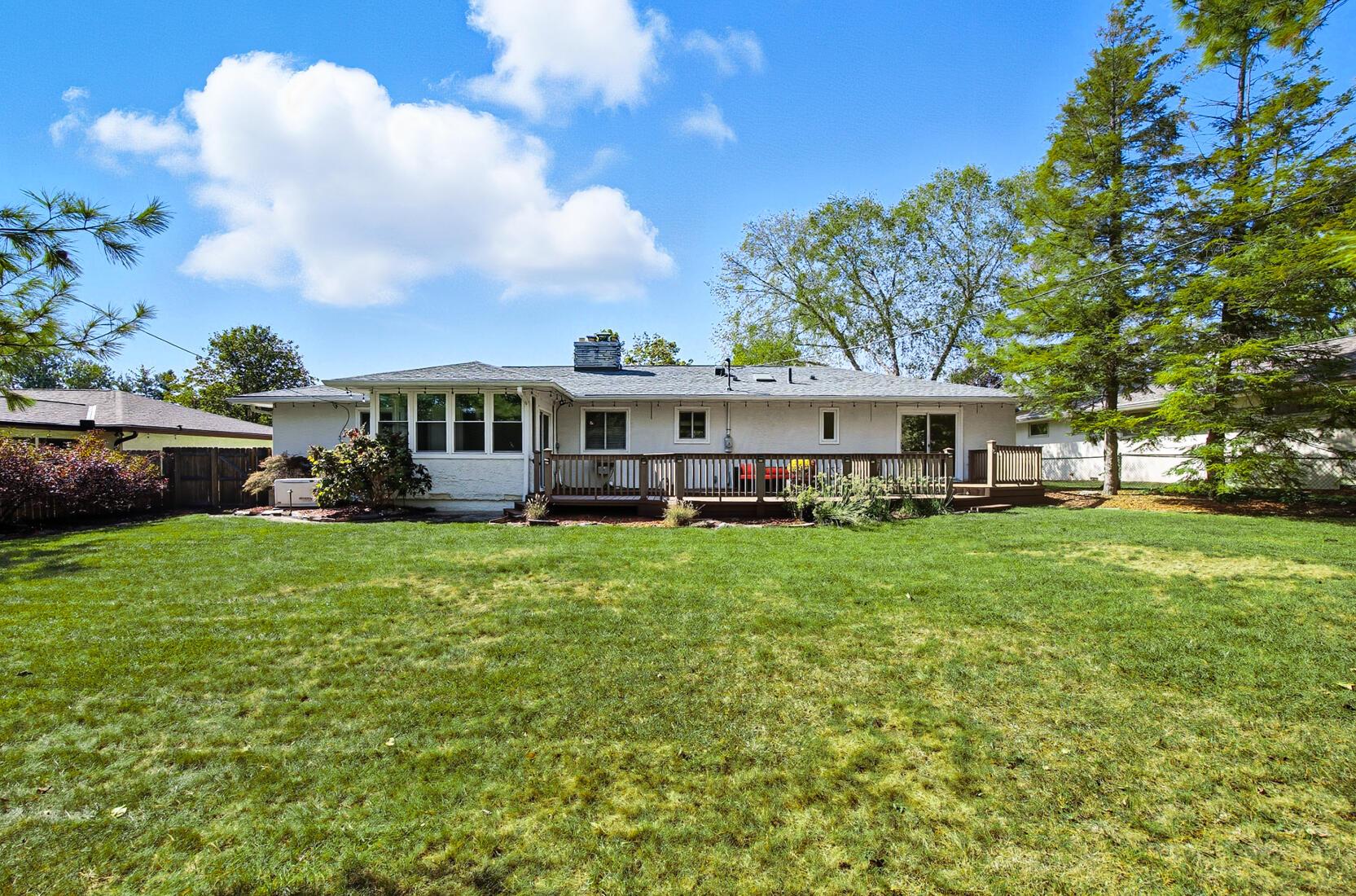 3804 Mountview Road Columbus, OH 43220 - Photo 47 of 60 Back
