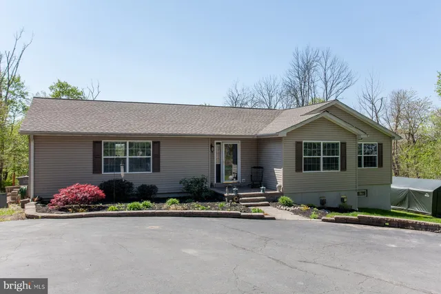 $649,000 | 5 Grant Avenue, Lambertville, NJ 08530