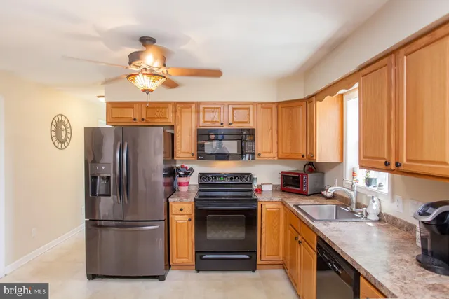 $649,000 | 5 Grant Avenue, Lambertville, NJ 08530