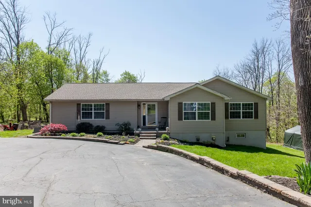 $649,000 | 5 Grant Avenue, Lambertville, NJ 08530