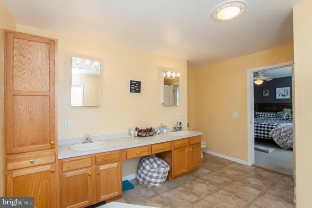 $649,000 | 5 Grant Avenue, Lambertville, NJ 08530