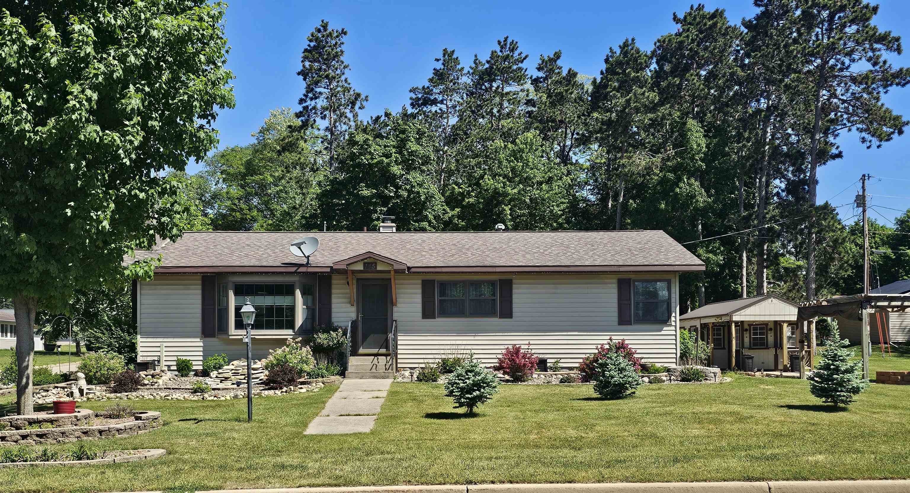 145 Forest Montello Wi 53949 Montello, WI 53949 - Photo 1 of 53
