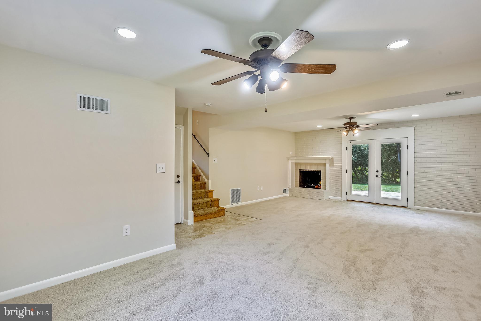 9902 Holmhurst Road Bethesda, MD 20817 - Photo 16 of 66 Gallery Image 16
