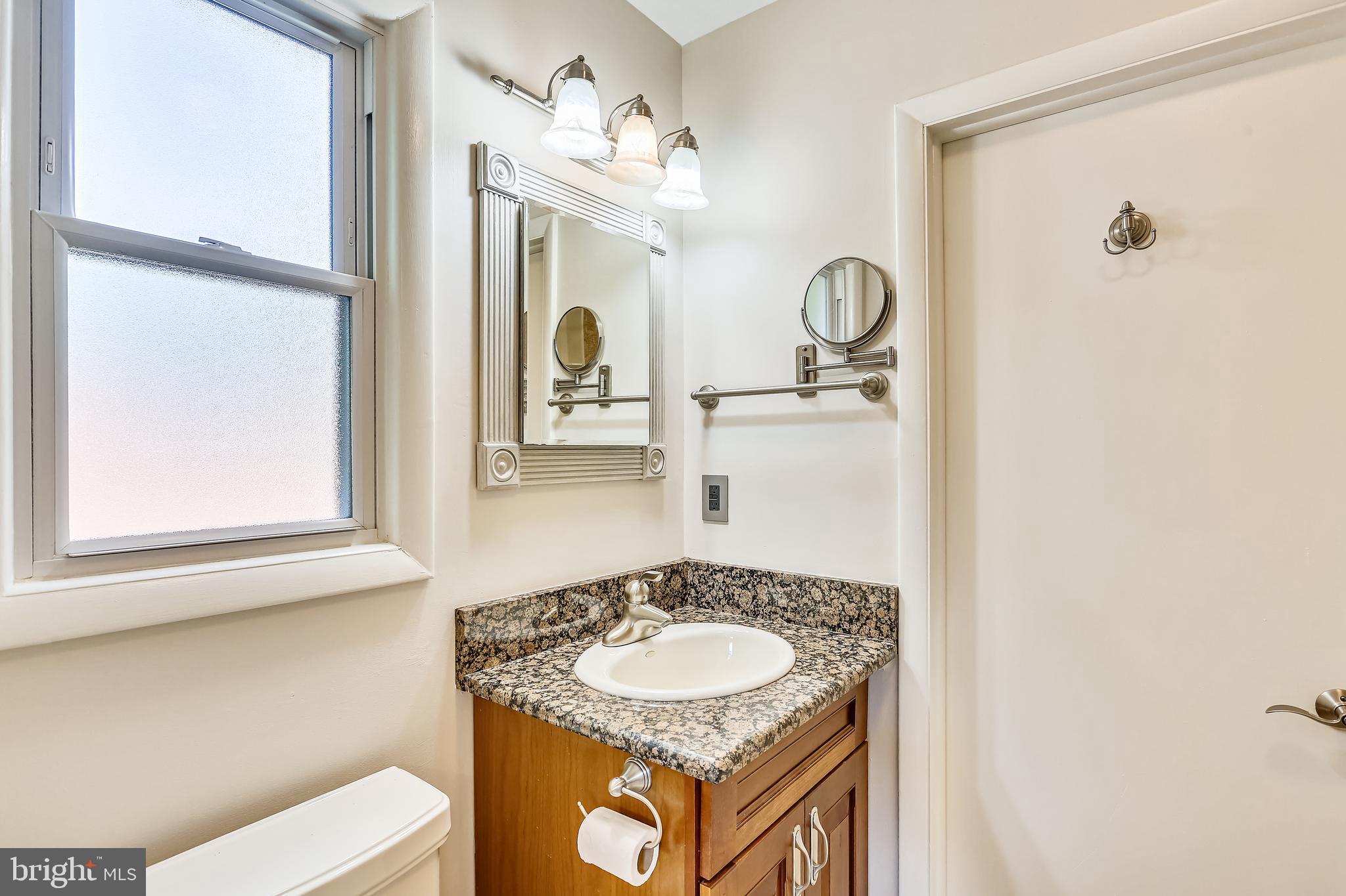 9902 Holmhurst Road Bethesda, MD 20817 - Photo 29 of 66 Gallery Image 29