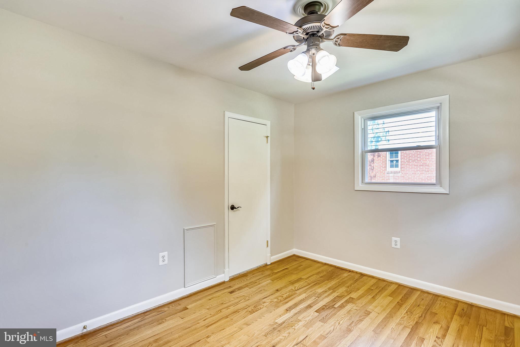 9902 Holmhurst Road Bethesda, MD 20817 - Photo 30 of 66 Gallery Image 30