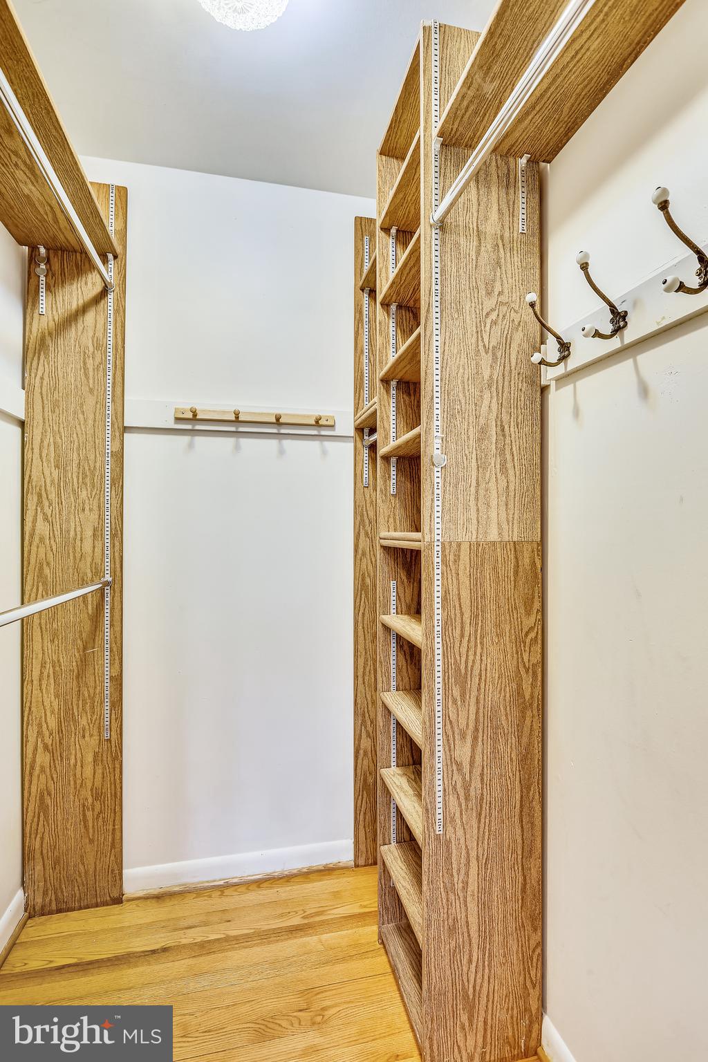 9902 Holmhurst Road Bethesda, MD 20817 - Photo 39 of 66 Gallery Image 39