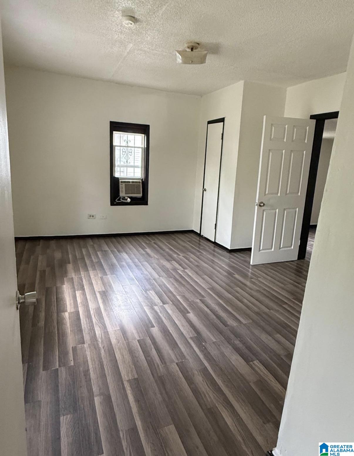 933 Court T Birmingham, AL 35214 - Photo 3 of 11
