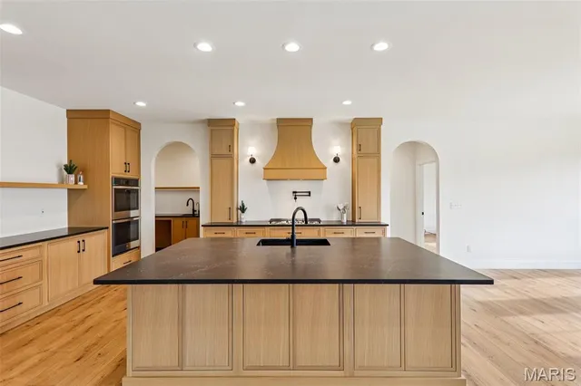 $875,000 | 2854 Fawn Meadows Court, Edwardsville, IL 62025