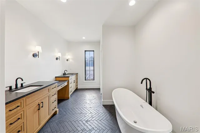 $875,000 | 2854 Fawn Meadows Court, Edwardsville, IL 62025