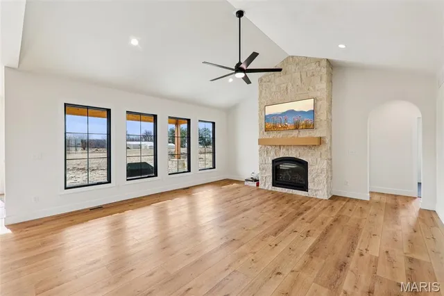 $875,000 | 2854 Fawn Meadows Court, Edwardsville, IL 62025