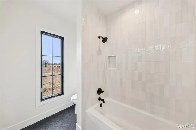 $875,000 | 2854 Fawn Meadows Court, Edwardsville, IL 62025