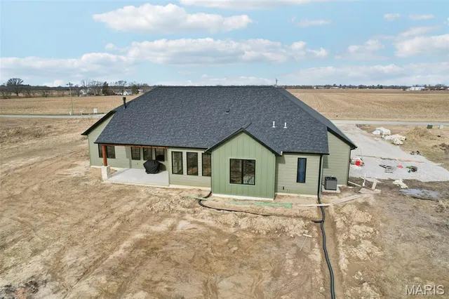 $875,000 | 2854 Fawn Meadows Court, Edwardsville, IL 62025