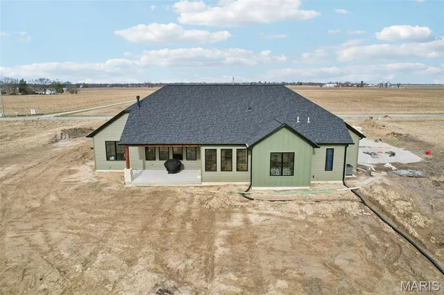 $875,000 | 2854 Fawn Meadows Court, Edwardsville, IL 62025