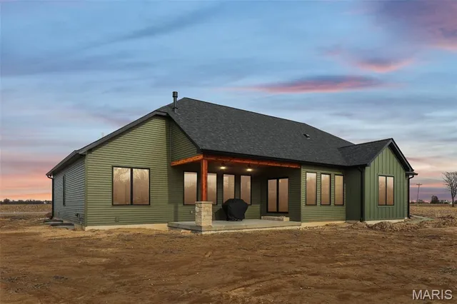 $875,000 | 2854 Fawn Meadows Court, Edwardsville, IL 62025