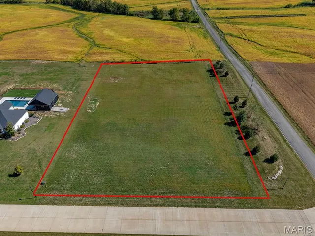 $875,000 | 2854 Fawn Meadows Court, Edwardsville, IL 62025