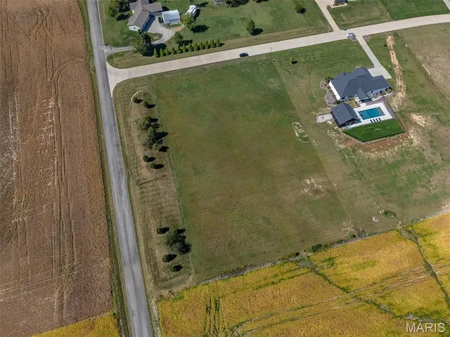 $875,000 | 2854 Fawn Meadows Court, Edwardsville, IL 62025