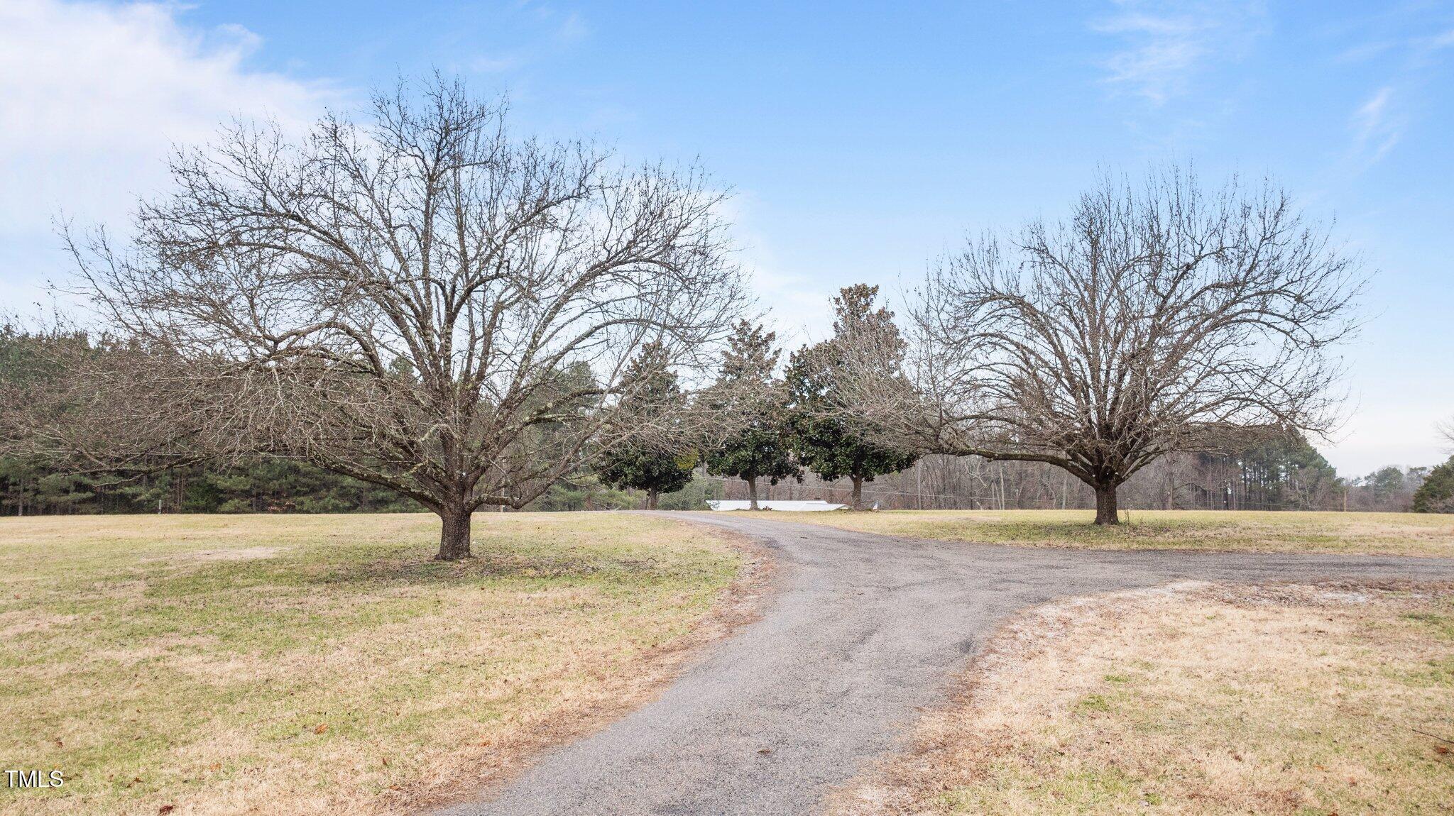 1200 Spring Valley Lake Road Henderson, NC 27537 - Photo 73 of 78 Driveway entrance