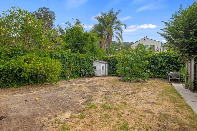 $1,389,000 | 1425 Robbins Street, Santa Barbara, CA 93101
