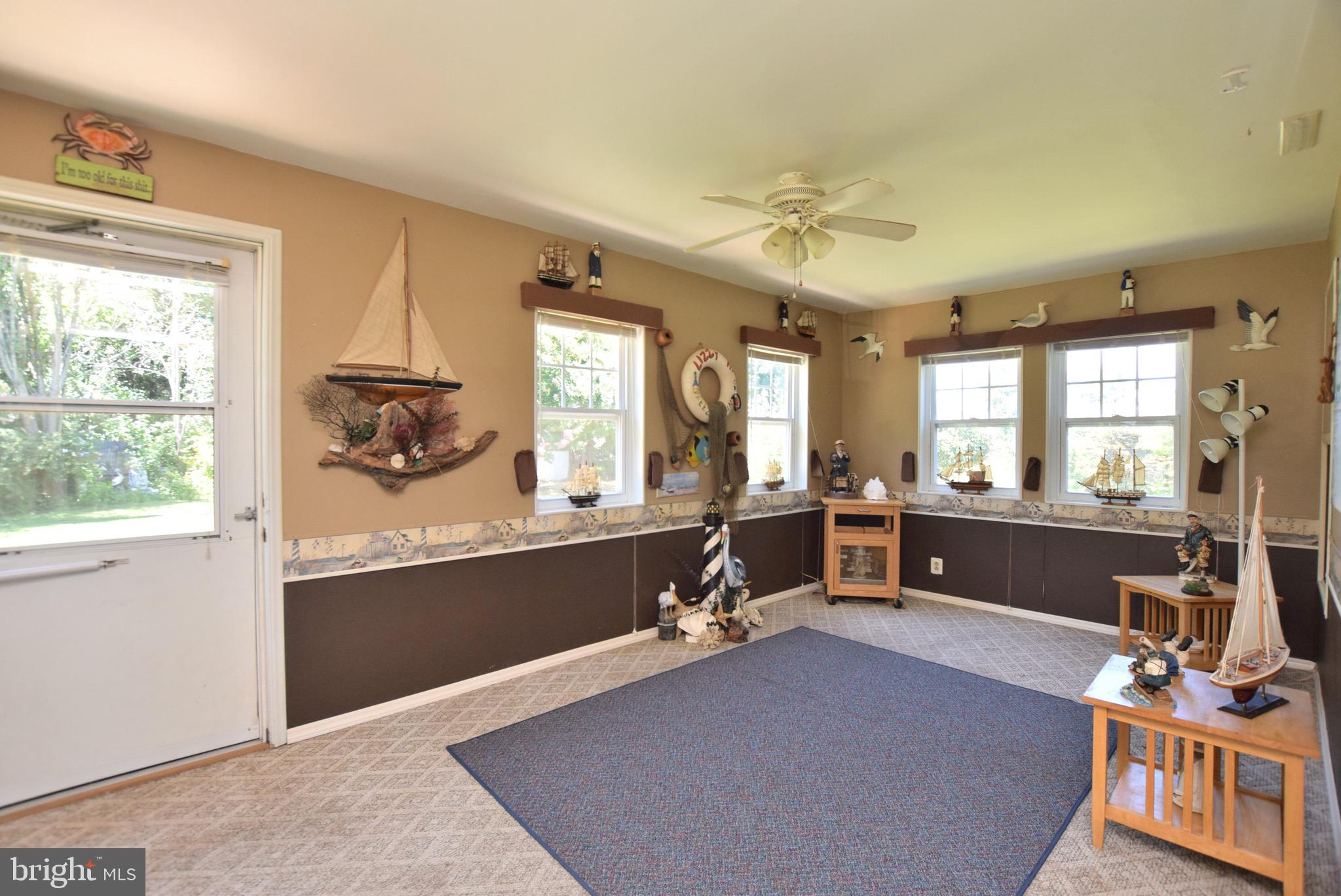 258 Blackwell Road Colonial Beach, VA 22443 - Photo 12 of 34 Sun Room