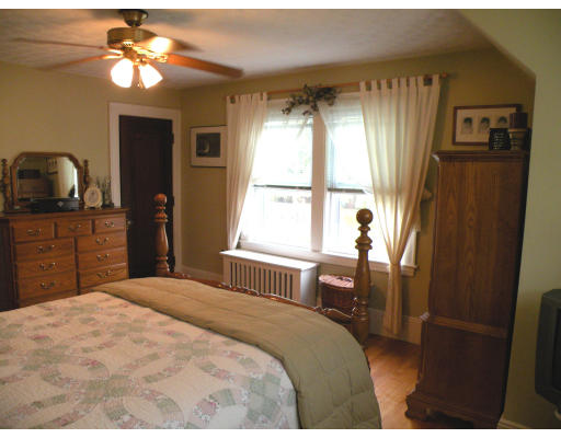 170 Beverly Road Worcester, MA 01605 - Photo 18 of 30