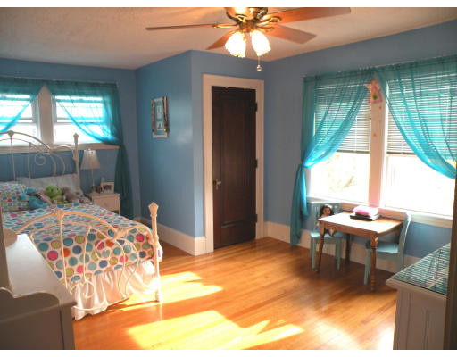 170 Beverly Road Worcester, MA 01605 - Photo 20 of 30