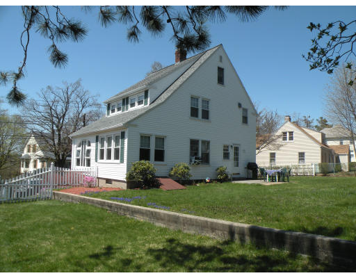 170 Beverly Road Worcester, MA 01605 - Photo 28 of 30