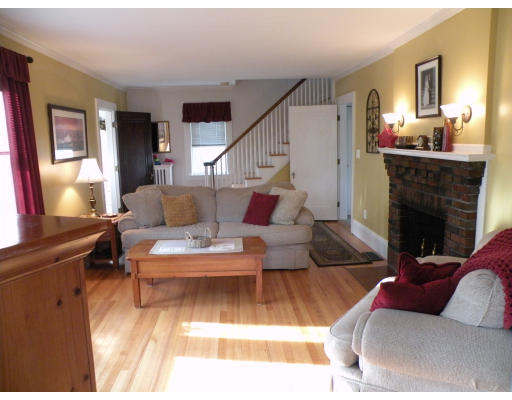 170 Beverly Road Worcester, MA 01605 - Photo 5 of 30