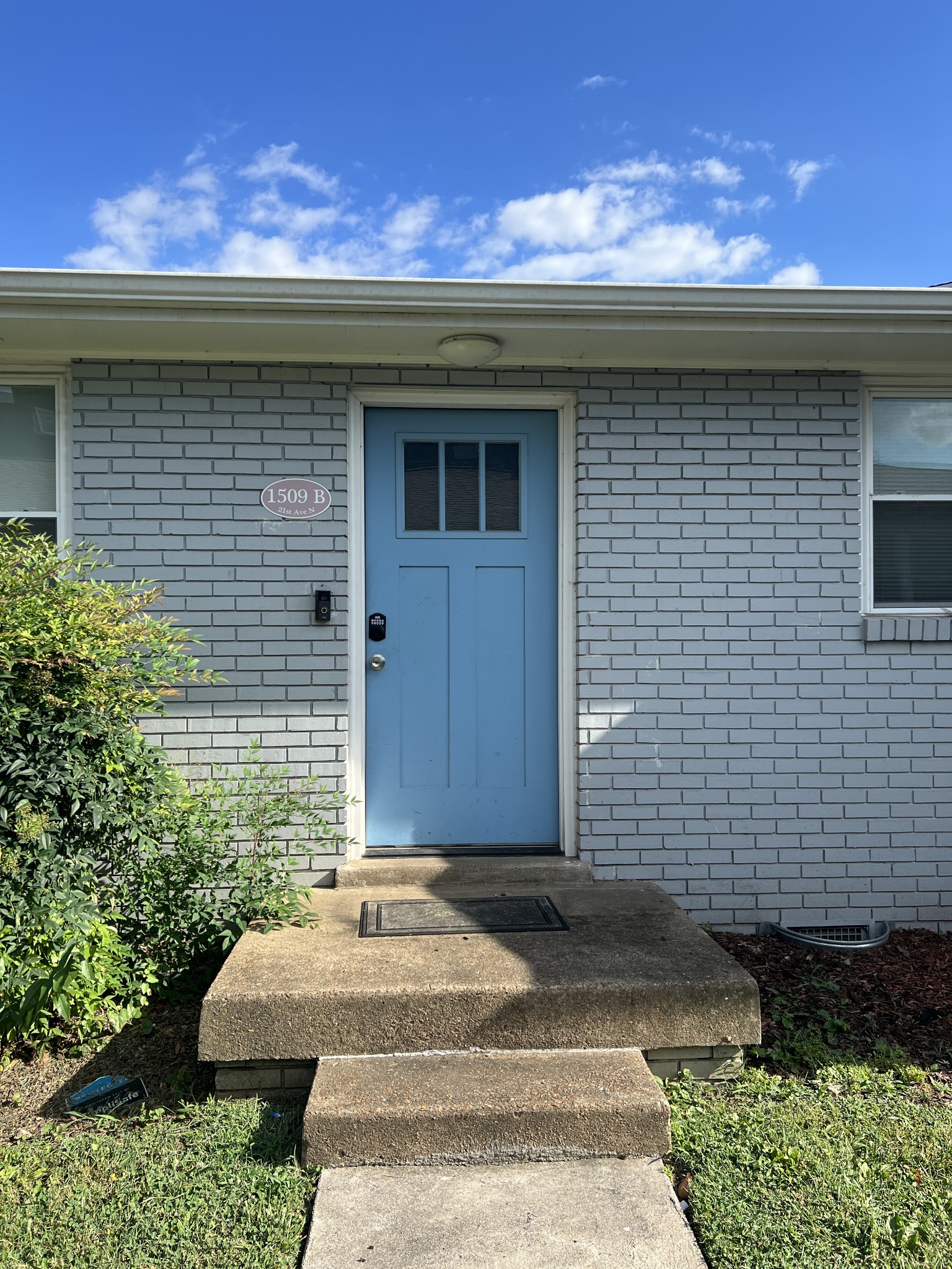 1509 B 21st Ave North  