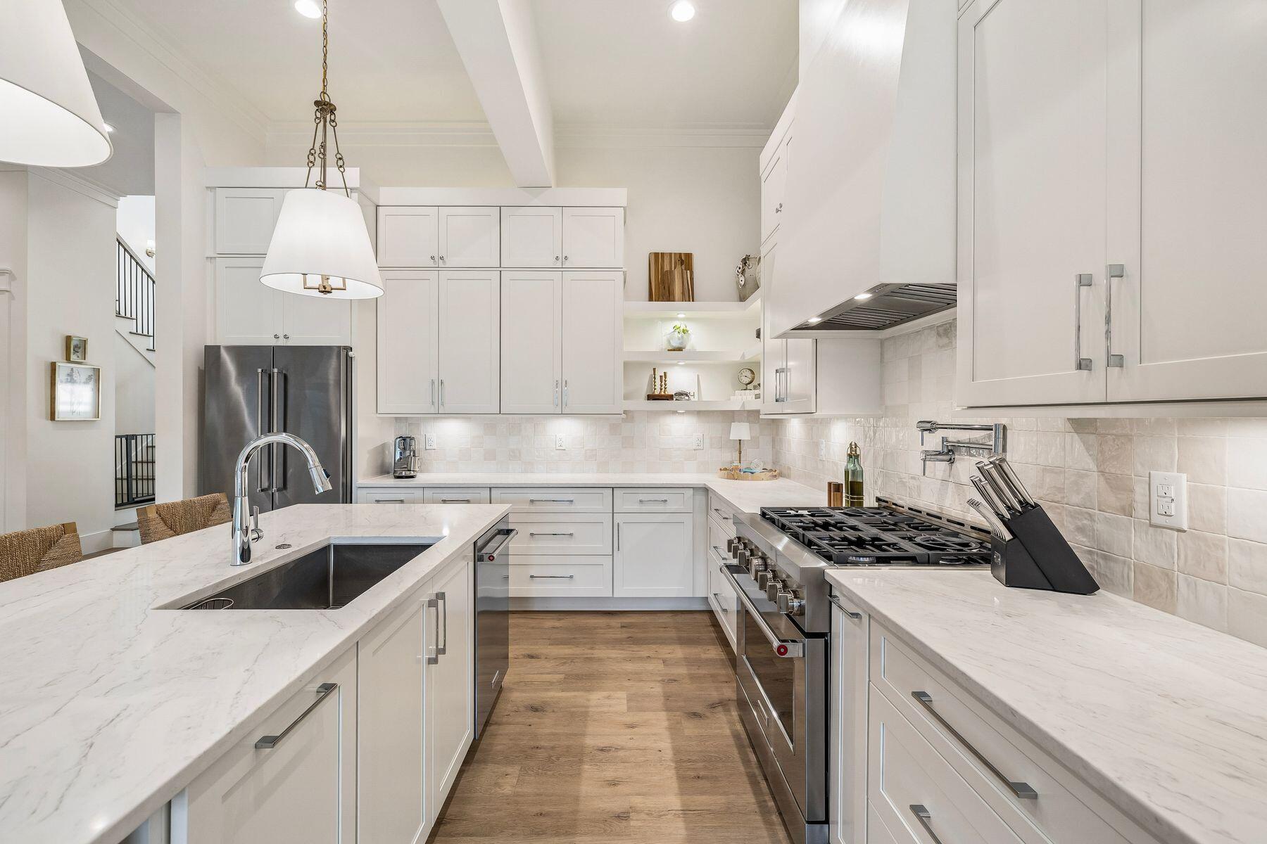 215 Walnut Street Santa Rosa Beach, FL 32459 - Photo 12 of 47 Well-Equipped Kitchen