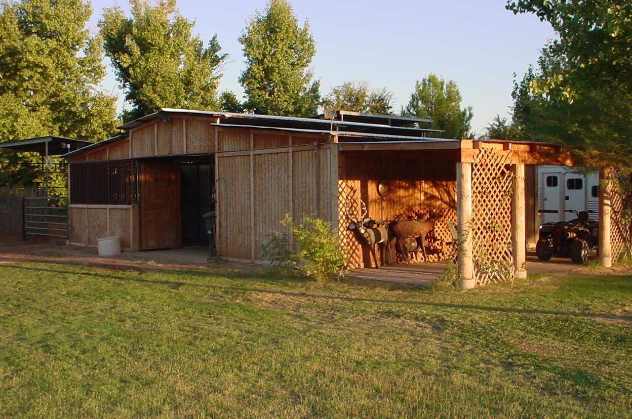 3616 East Vineyard Road Phoenix, AZ 85042 - Photo 20 of 23 Barn