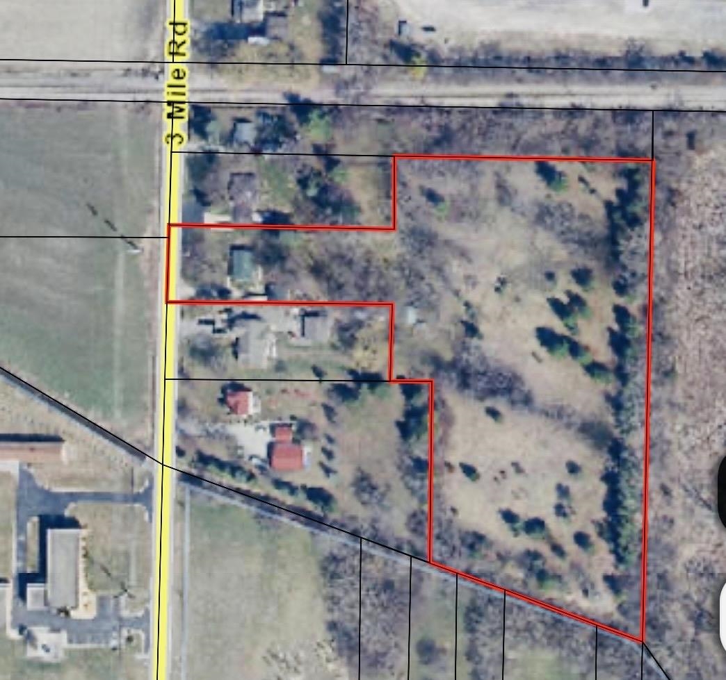 4645 3 Mile Road Bay City, MI 48706 - Photo 8 of 23
