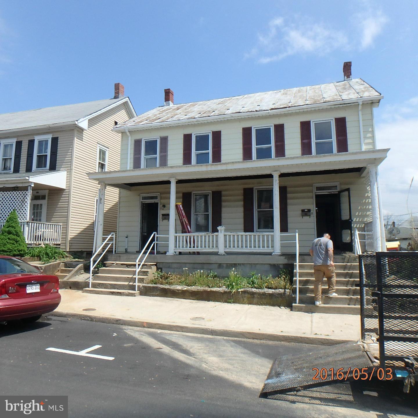 408 Ridge Avenue Hagerstown, MD 21740 - Photo 1 of 6 Exterior (Front)