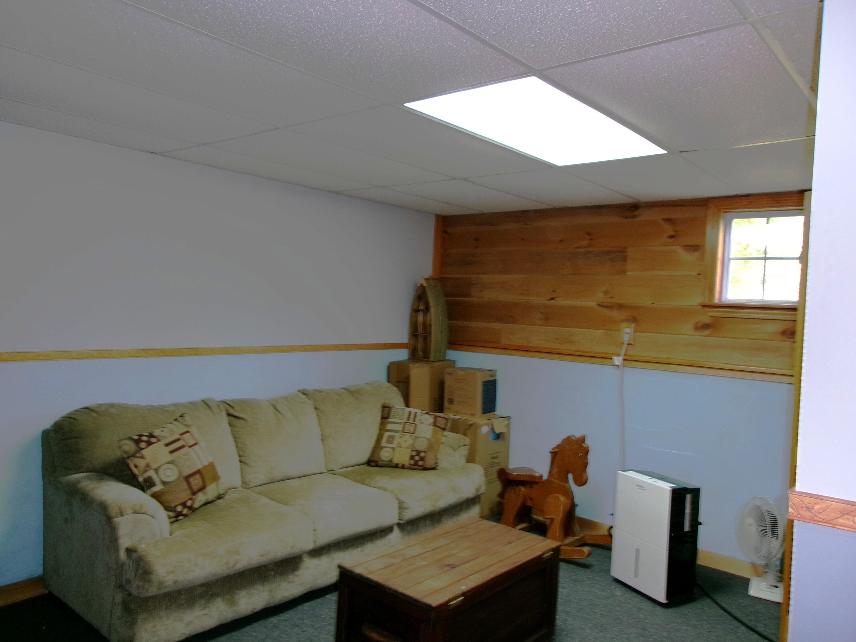 76 Gile Road Kents Hill, ME 04349 - Photo 21 of 34 Family room