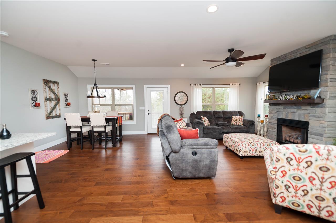 313 Castleton Circle Boiling Springs, SC 29316 - Photo 9 of 26