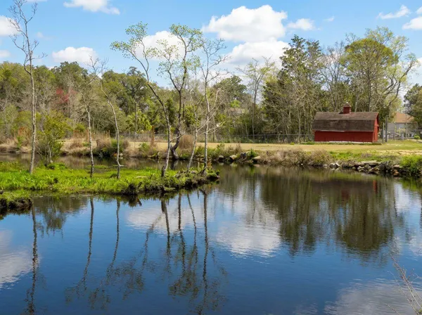 $2,200 | 632 Gap Creek Drive, Unit UPPER LEVEL ), Fort Walton Beach, FL 32548