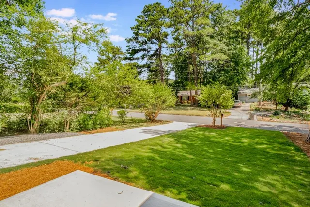 $2,650 | 2563 Beverly Hills Drive, Chamblee, GA 30341