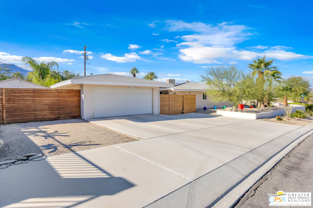 68401 Rodeo Road Cathedral City, CA 92234 - Photo 42 of 44 Gallery Image 42