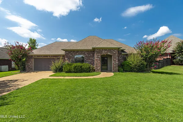 $2,300 | 113 Providence Drive, Madison, MS 39110
