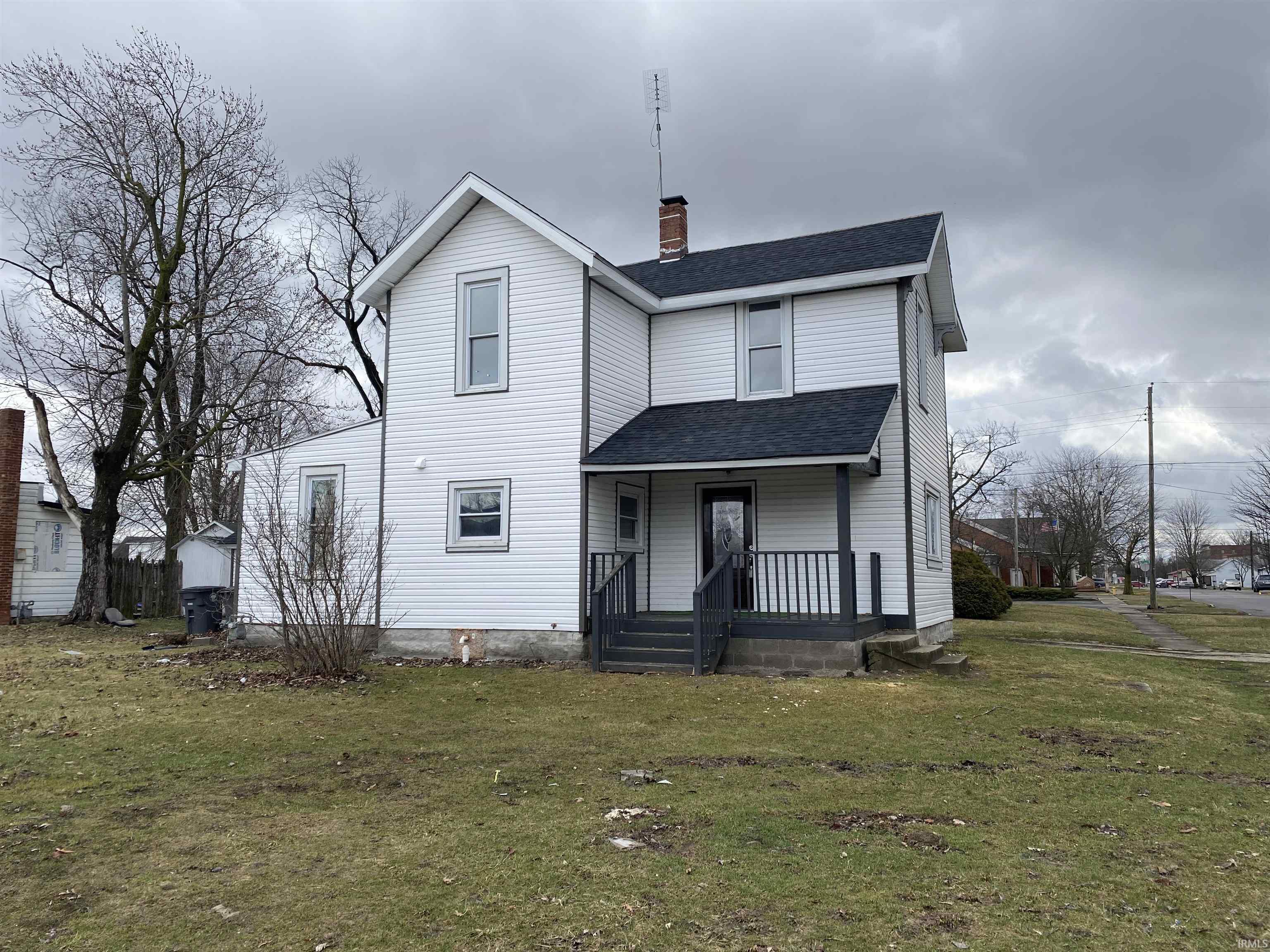 417 North Ship Street Portland, IN 47371 - Photo 3 of 19