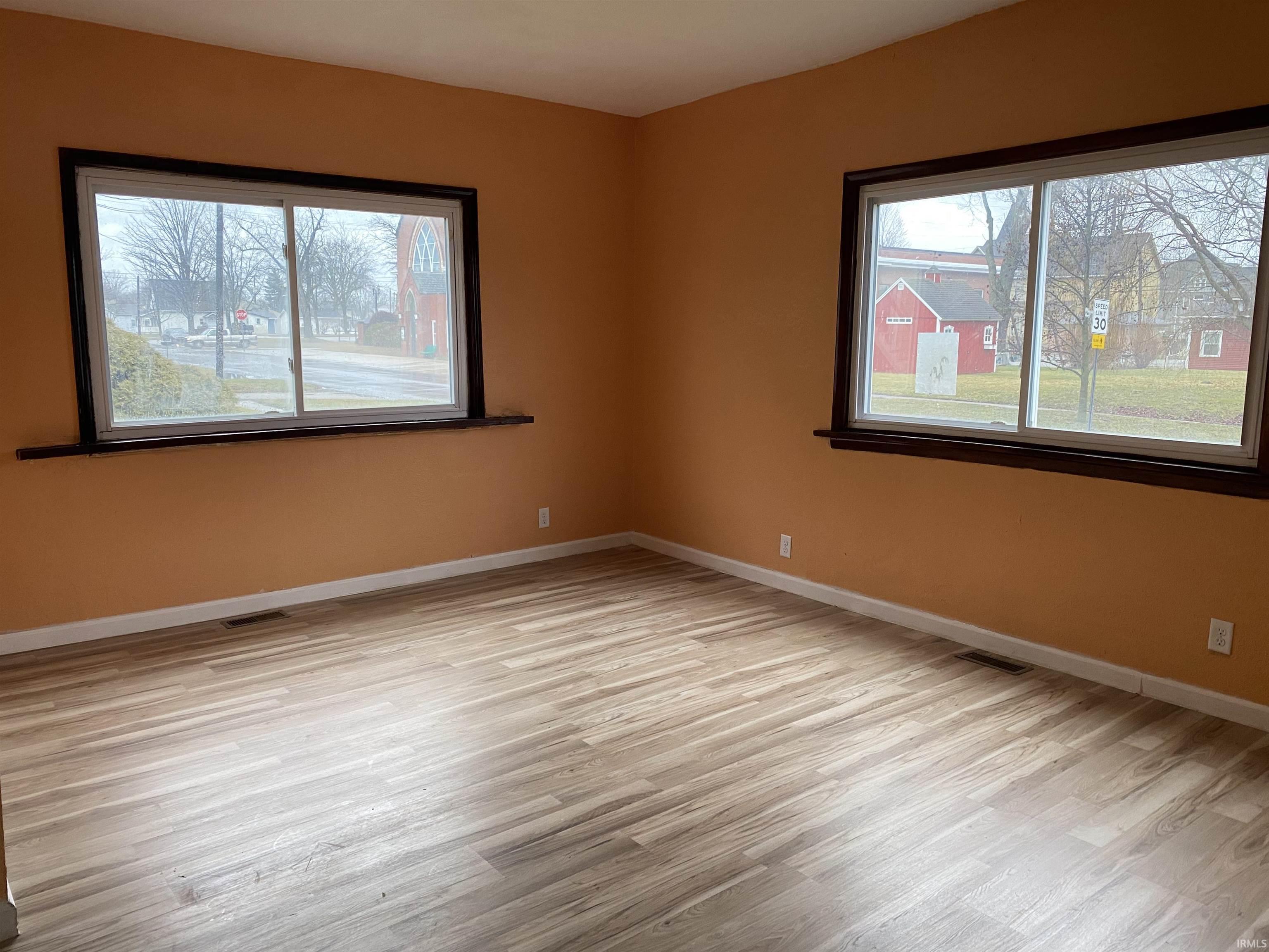 417 North Ship Street Portland, IN 47371 - Photo 5 of 19